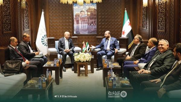 رئيس غرفة تجارة وصناعة درعا في استقبال رئيس غرفتي تجارة الأردن وعمان