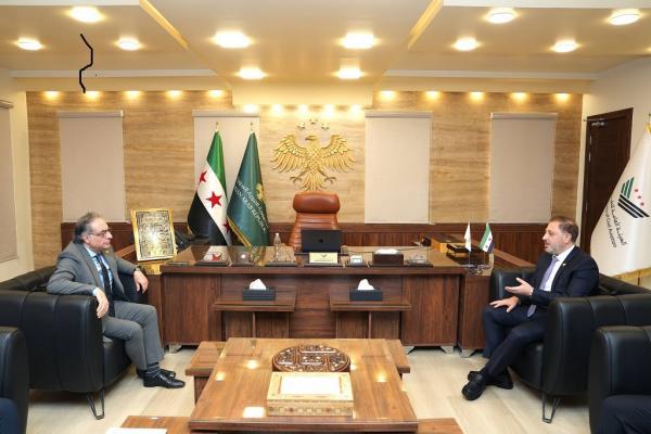 تعزيز التعاون بين الطيران المدني والصناعة السورية لدعم الصادرات وتحسين الخدمات اللوجستية