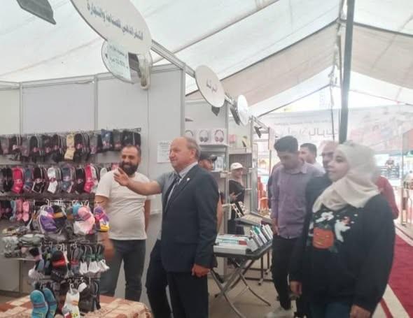 رئيس غرفة صناعة دمشق يزور مهرجان 
