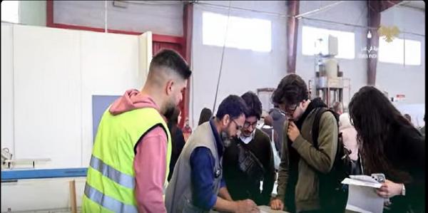 زيارة علمية لطلاب ديكور جامعة دمشق لمدينة عدرا الصناعية لربط الأكاديميا بالواقع