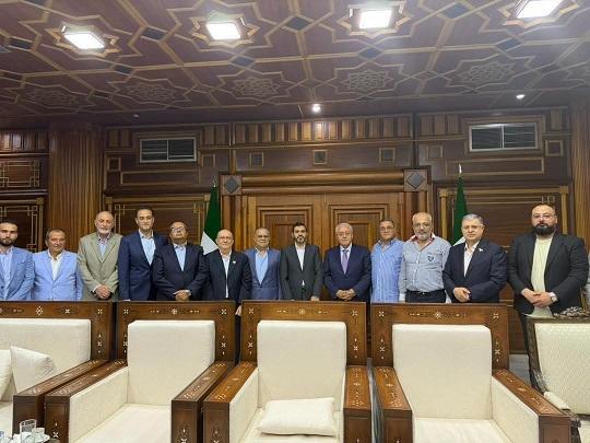 اجتماع محافظ اللاذقية مع غرفة التجارة والصناعة لبحث الواقع الاقتصادي والاستثماري
