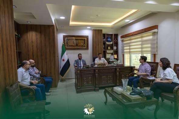 غرفة صناعة حماة تبحث مع البعثة الإيطالية لمنظمة كوبري سبل تمكين الشباب وتطوير مهاراتهم المهنية