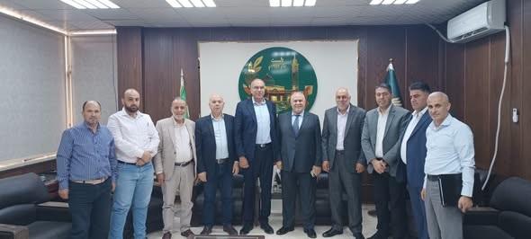 غرفة تجارة وصناعة درعا تبحث الاستثمارات وتطوير الأسواق ومعبر نصيب